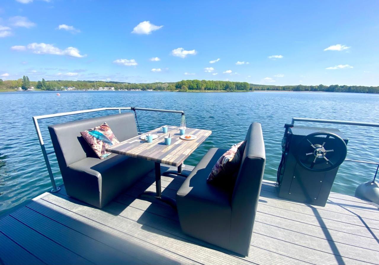 Houseboat Met Dakterras Mookerplas Middelaar Exteriör bild